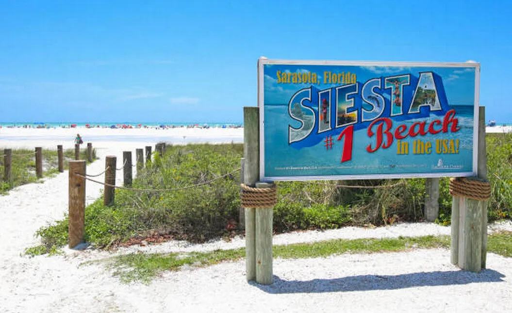 Siesta Key Beach - Is Sarasota a good place to live