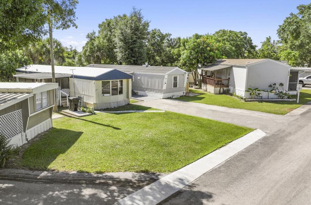 Are Traditional Home Loans Available To Buyers Of Mobile Homes In Sarasota Florida?