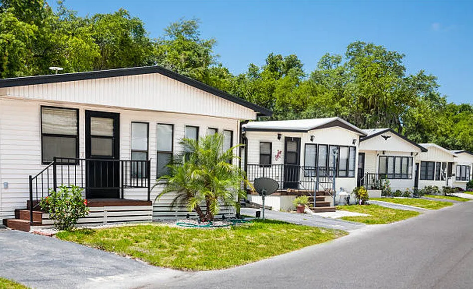 Sarasota mobile home -  sell a mobile home