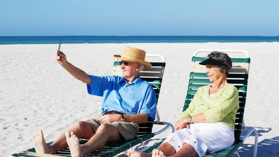 Embracing Sunshine and Serenity: Unveiling the Charms of Retiring in Florida