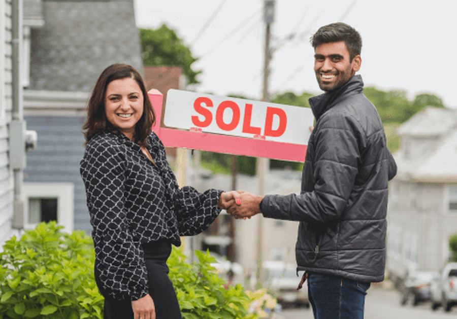 mobile home sales agent in Florida