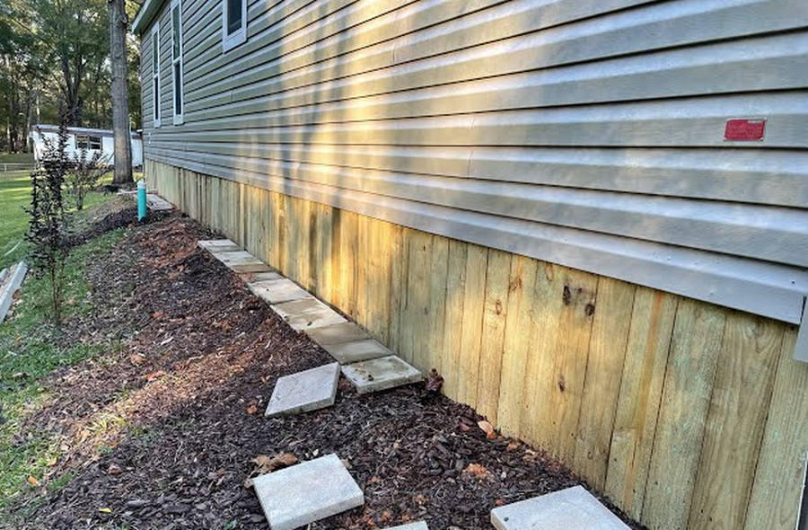 pros and cons of mobile home skirting