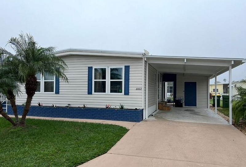 are mobile homes just for retired and seniors