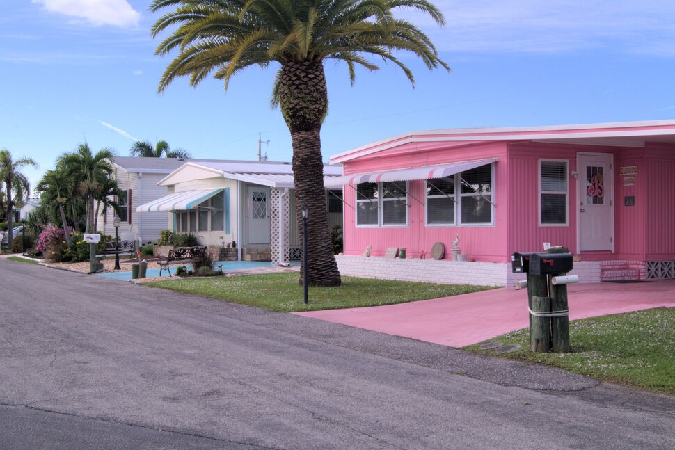 retiring into a Florida mobile home