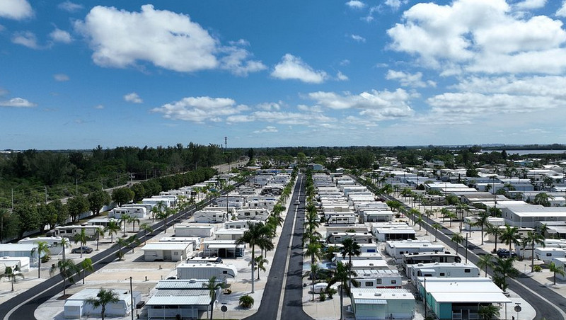mobile home parks in Sarasota
