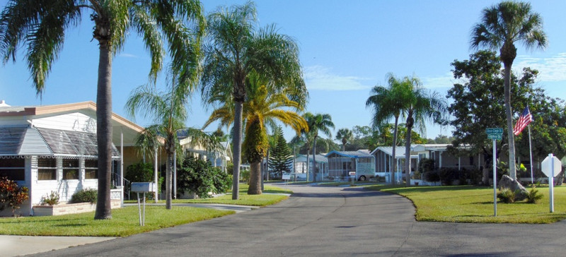 Spanish Lakes Mobile Home Park