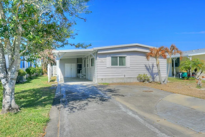 Become a Mobile Home Sales Agent in Immokalee, Florida