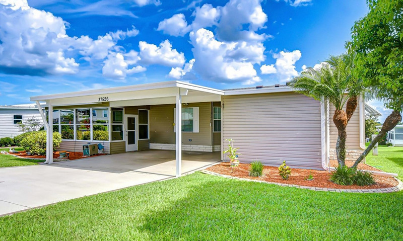 become a mobile home sales agent in Orangetree