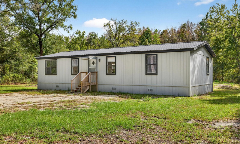 become a mobile home sales agent in Iona