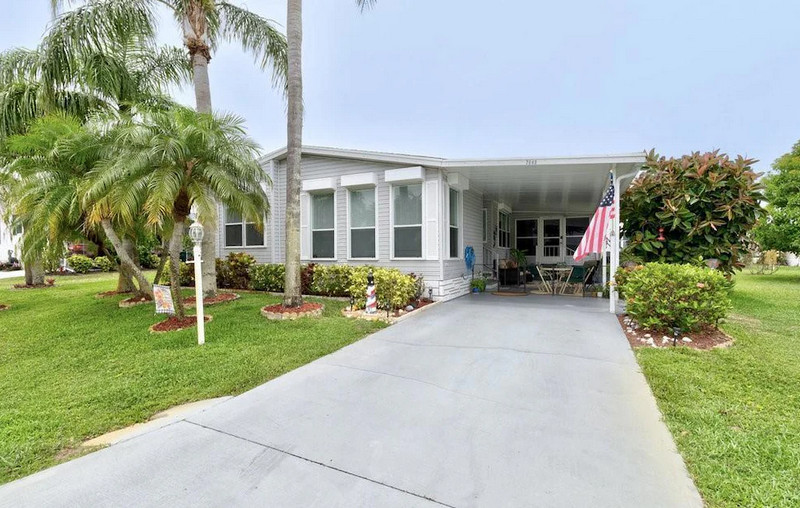 mobile home accessories for Florida residents