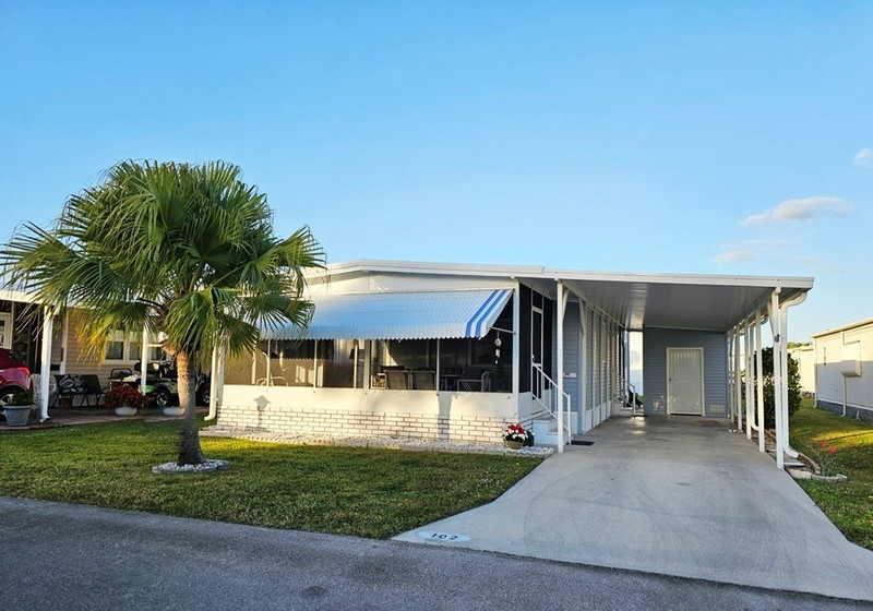 become a mobile home sales agent in Doral