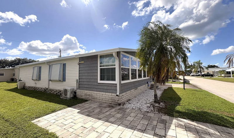 mobile home renovations in Florida