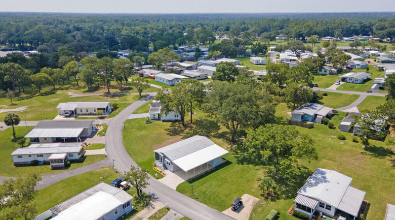 mobile home parks with resort-style amenities