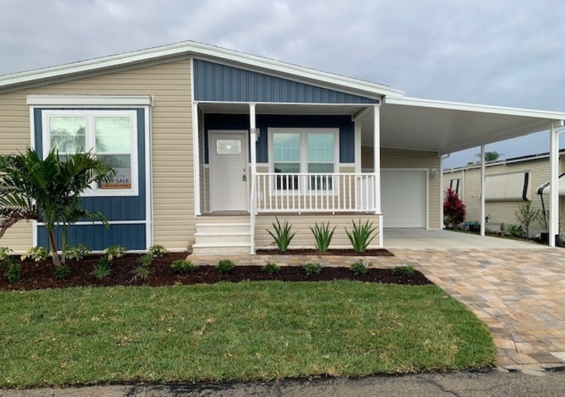 mobile home vs. condo in Florida