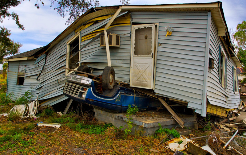 Insuring Mobile Homes Against Hurricanes