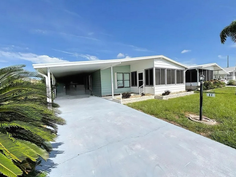 Is It Safe to Buy a Mobile Home in a Hurricane-Prone Area Florida?