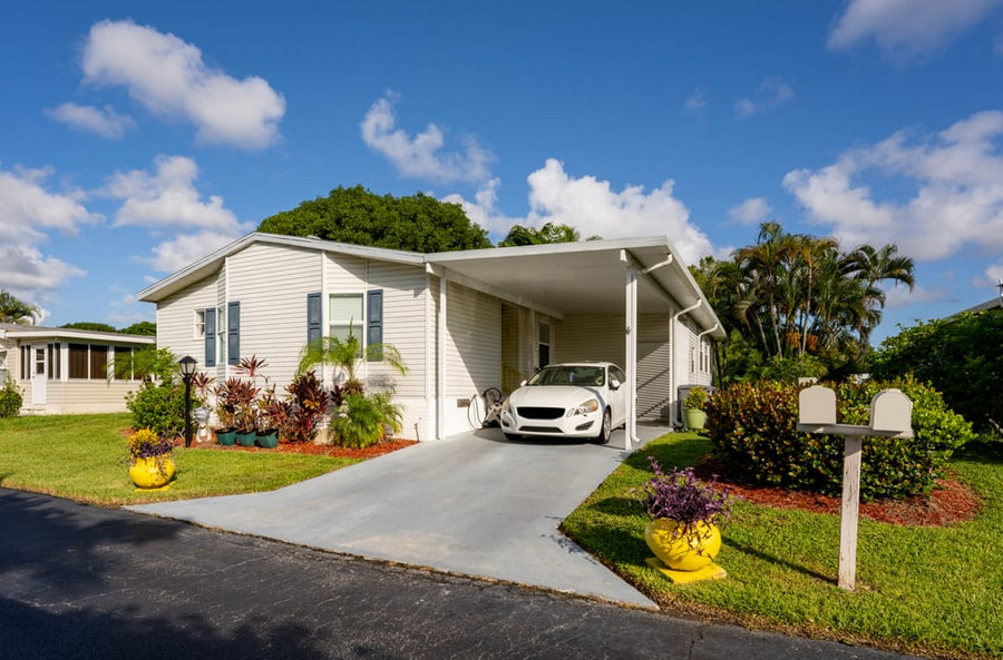 Buying a Mobile Home in Florida